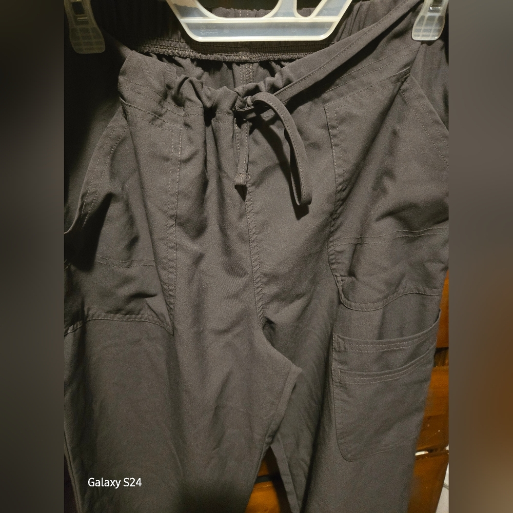 Womens scrub bottoms